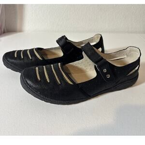 Bernie Mev NEW Size 11 (EU 42) Raizo Mary Jane Flats Strap Closure Comfort Shoes